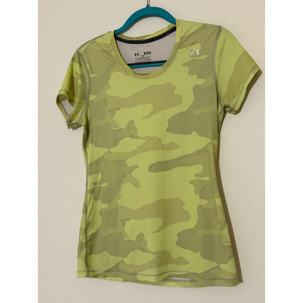 Under Armour HeatGear Womens Medium Lime Green Camo Short Sleeve Fitted Shirt